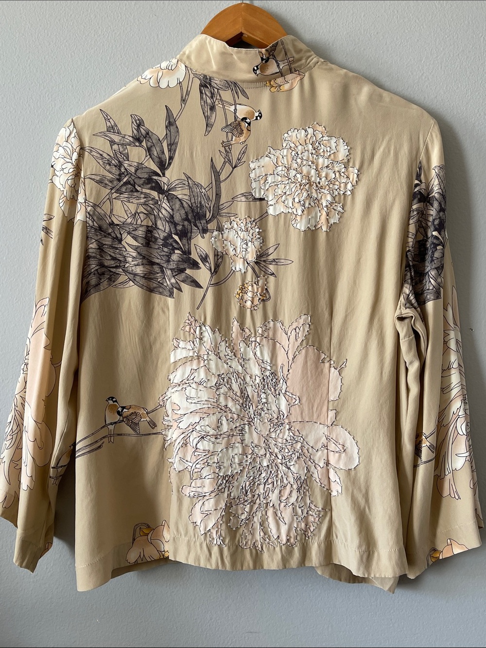 Vintage Silk beaded unlined jacket Beige Floral , Beards Button-Front - Picture 8 of 11